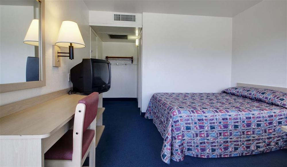 Econo Lodge 미드베일 객실 사진